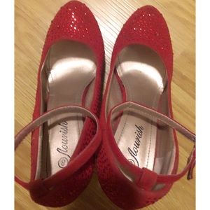 Red rhinestoned heels 👠